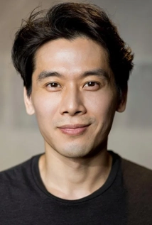 Hugh Tran no elenco de Emmanuelle