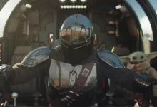 Cena do trailer de Star Wars: O Mandaloriano e Grogu (2026), com Pedro Pascal como Mandaloriano ao lado de Grogu na nave.