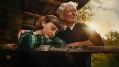 Glenn Close e Emily Matthews em cena de Memórias de um Verão (2024), drama dirigido por Charlie McDowell.