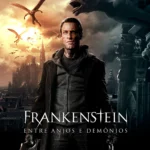 Aaron Eckhart como Adam cercado por gárgulas em pôster de Frankenstein: Entre Anjos e Demônios.