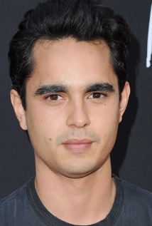 Max Minghella