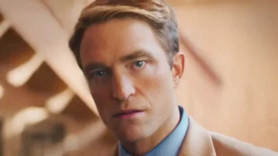 Robert Pattinson em cena do trailer de Primetime (2026)