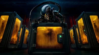 Xenomorfo em cena sombria na série Alien: Earth (2025), disponível no Disney+, em 12 de agosto de 2025.