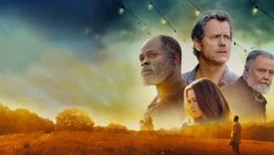 Renée Zellweger, Jon Voight, Greg Kinnear e Djimon Hounsou no filme Somos Todos Iguais (2017), drama dirigido por Michael Carney.