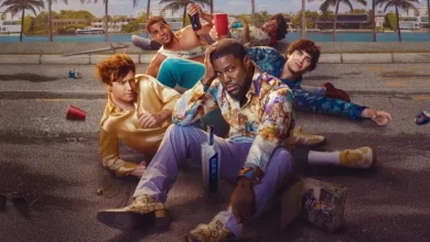 Kevin Hart, Marcello Hernández, Kam Patterson, Mason Gooding e Ben Marshall em cena promocional de 72 Horas em Miami (2026), com o grupo caído em uma rua de Miami após uma festa caótica.