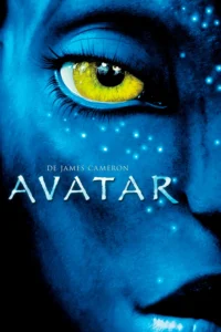 Pôster oficial de Avatar (2009), destacando o rosto de uma Na'vi com o icônico olho amarelo no filme dirigido por James Cameron