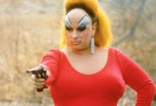 Pink Flamingos - Um dos filmes mais insanos da história