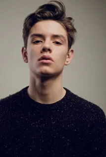 Louis Partridge