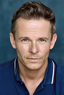Paul Fox Paul Fox