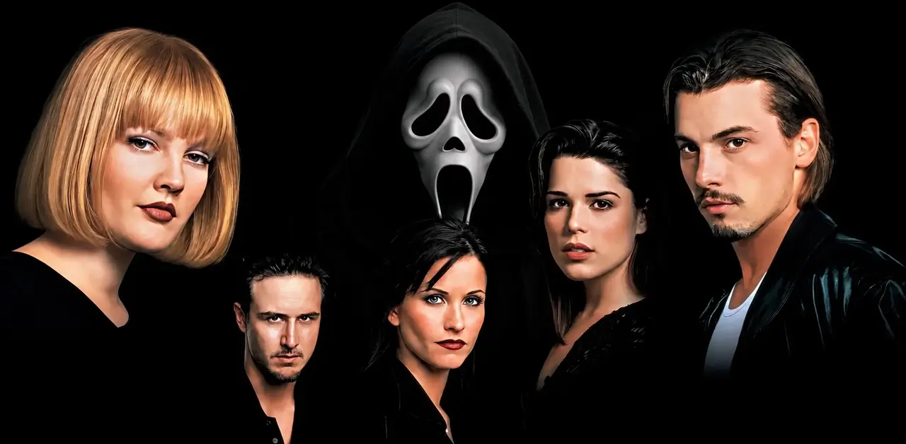 Elenco de Pânico (1996) reunido em pôster promocional sombrio com Ghostface ao fundo, destacando Drew Barrymore, Neve Campbell, Courteney Cox, Skeet Ulrich e David Arquette.