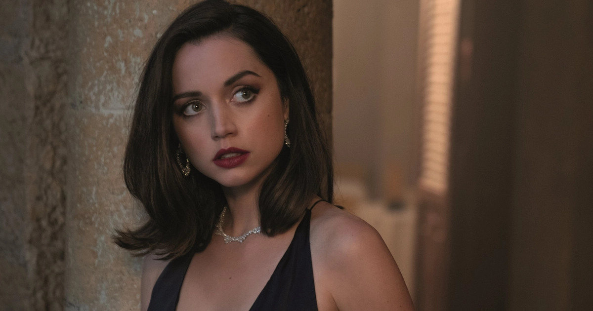 Foto de Ana de Armas em 007: Sem Tempo para Morrer (2021)