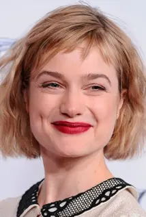 Alison Sudol