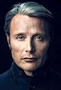 Mads Mikkelsen