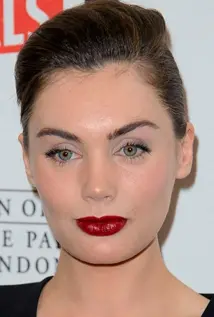 Poppy Corby-Tuech