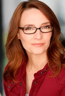 Amie MacKenzie