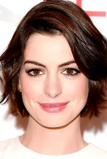 Anne-Hathaway