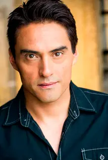 Darrell Dennis