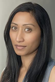 Karishma Navekar