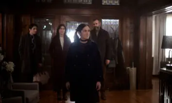 Elenco de Órfã 2: A Origem