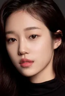 Yoon Seo-Ah