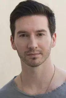 Garrett Hines
