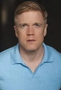Dustin Tucker