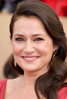 Sidse Babett Knudsen