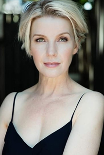  Jacqueline McKenzie