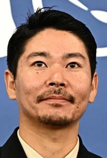 Hitoshi Omika