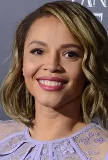 Carmen Ejogo