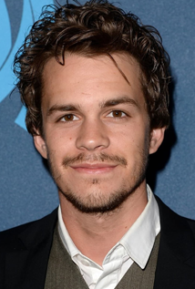 Johnny Simmons