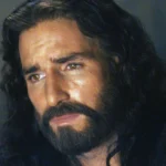 Cena de Jim Caviezel como Jesus em a Paixão de Cristo 2