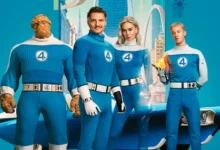 Quarteto Fantástico Primeiros Passos 2025 elenco foto promocional Pedro Pascal Vanessa Kirby Ebon Moss-Bachrach Joseph Quinn uniformes azuis