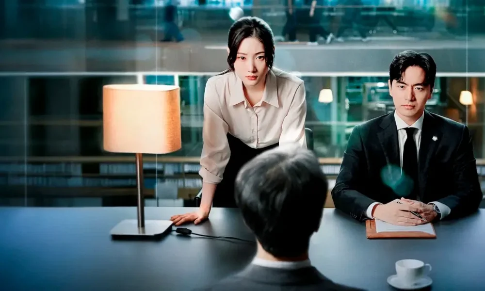 Cena promocional de Além do Direito (에스콰이어: 변호사를 꿈꾸는 변호사들), dorama da Netflix com Lee Jin-uk e Jung Chae-yeon, estreia em 2 de agosto de 2025.