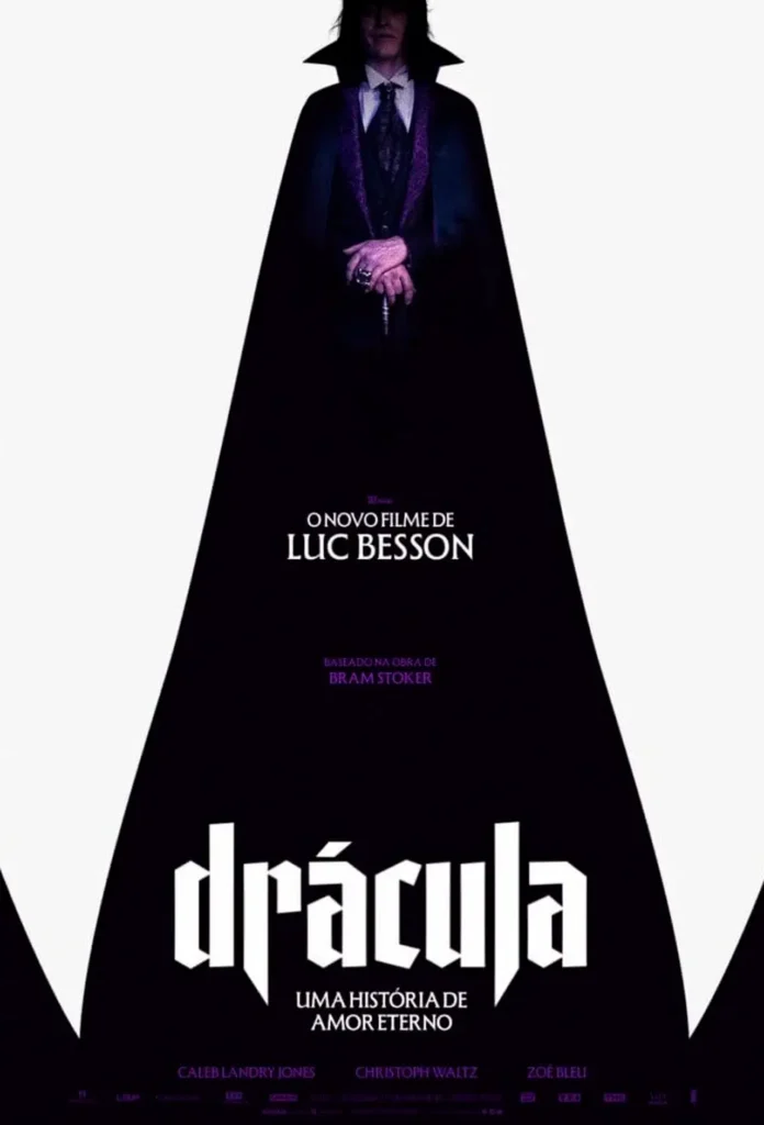 Pôster oficial de Drácula Uma História de Amor Eterno 2025 mostra Caleb Landry Jones como vampiro em traje vitoriano preto sobre fundo branco, filme de Luc Besson