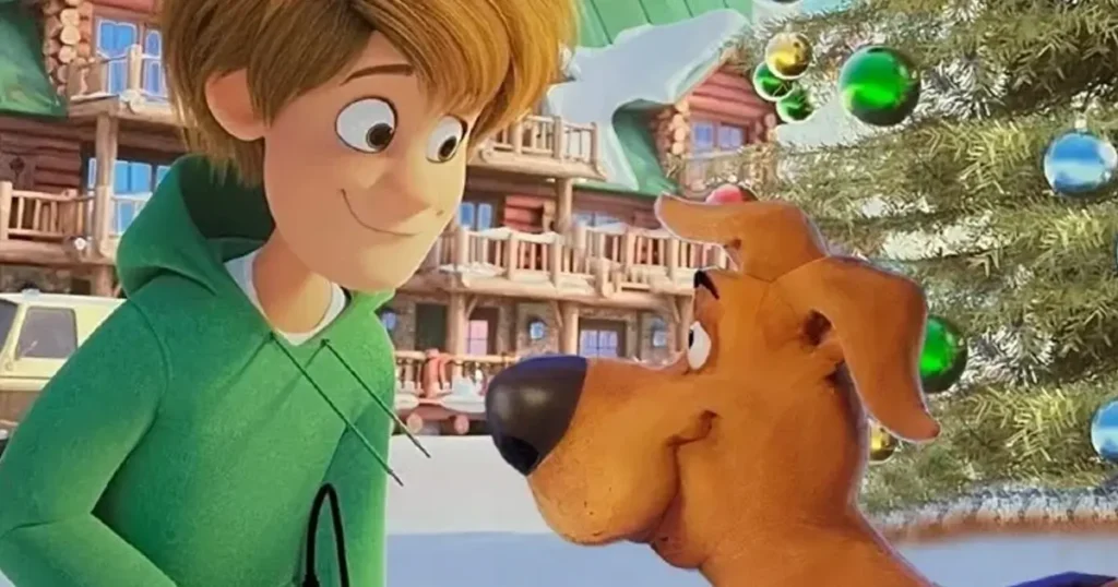 Cena do filme cancelado Scoob! Holiday Haunt mostrando Salsicha e Scooby-Doo em um cenário natalino