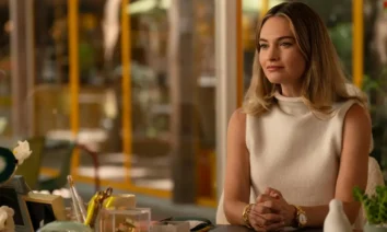 Lily James interpreta Whitney Wolfe Herd no filme Swiped (2025), drama biográfico da Hulu.