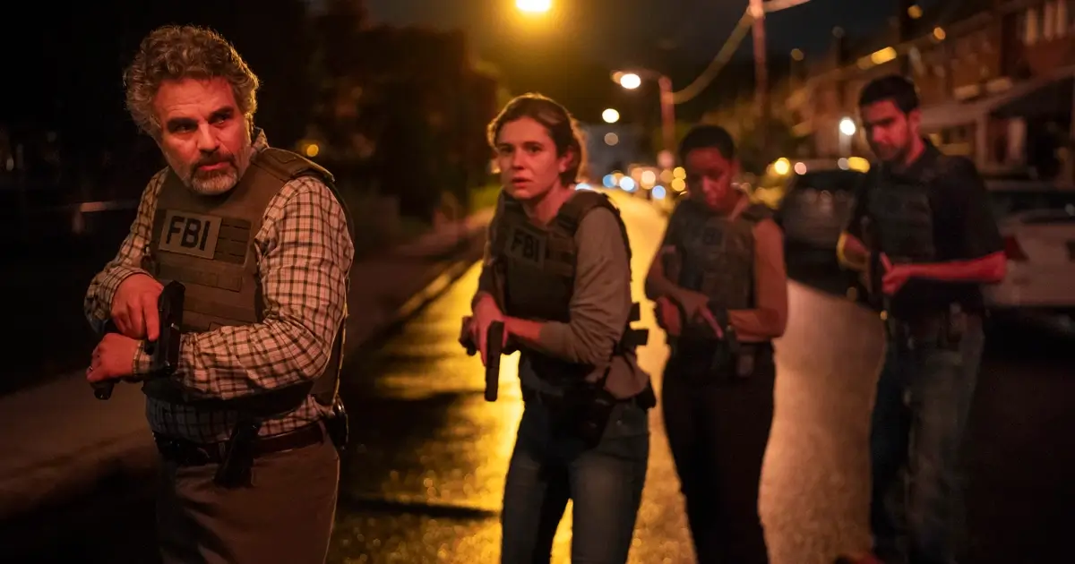 Mark Ruffalo e Alison Oliver em cena tensa da minissérie Task (2025), produção da HBO Max.