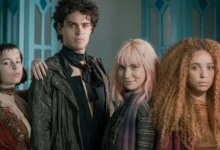 Elenco de Vermelho Sangue com Laura Dutra, Pedro Alves, Alanis Guillen e Leticia Vieira na série de vampiro da Globoplay