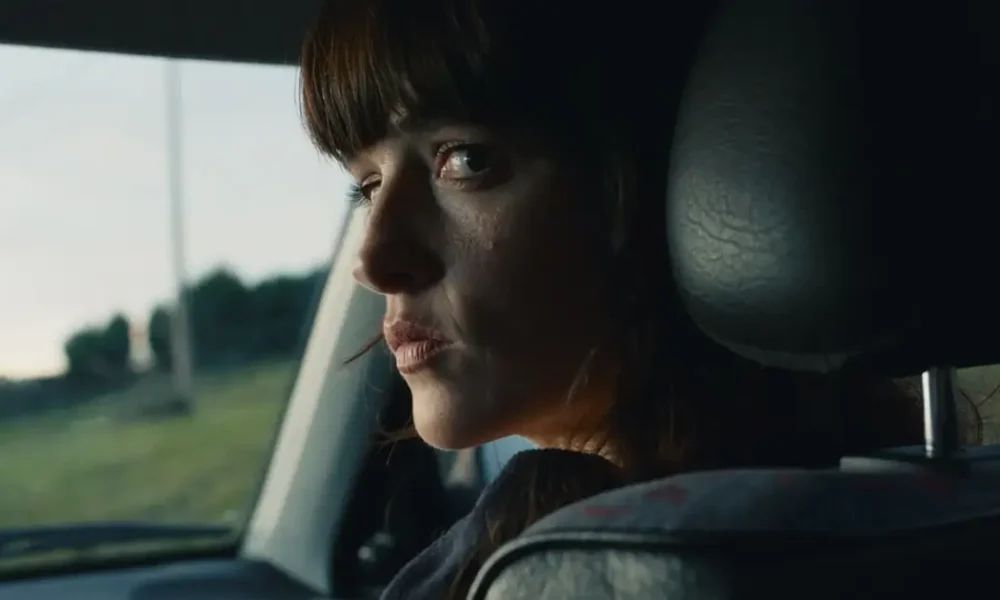 Susana Abaitua em cena de Um Fantasma na Batalha, filme espanhol da Netflix.