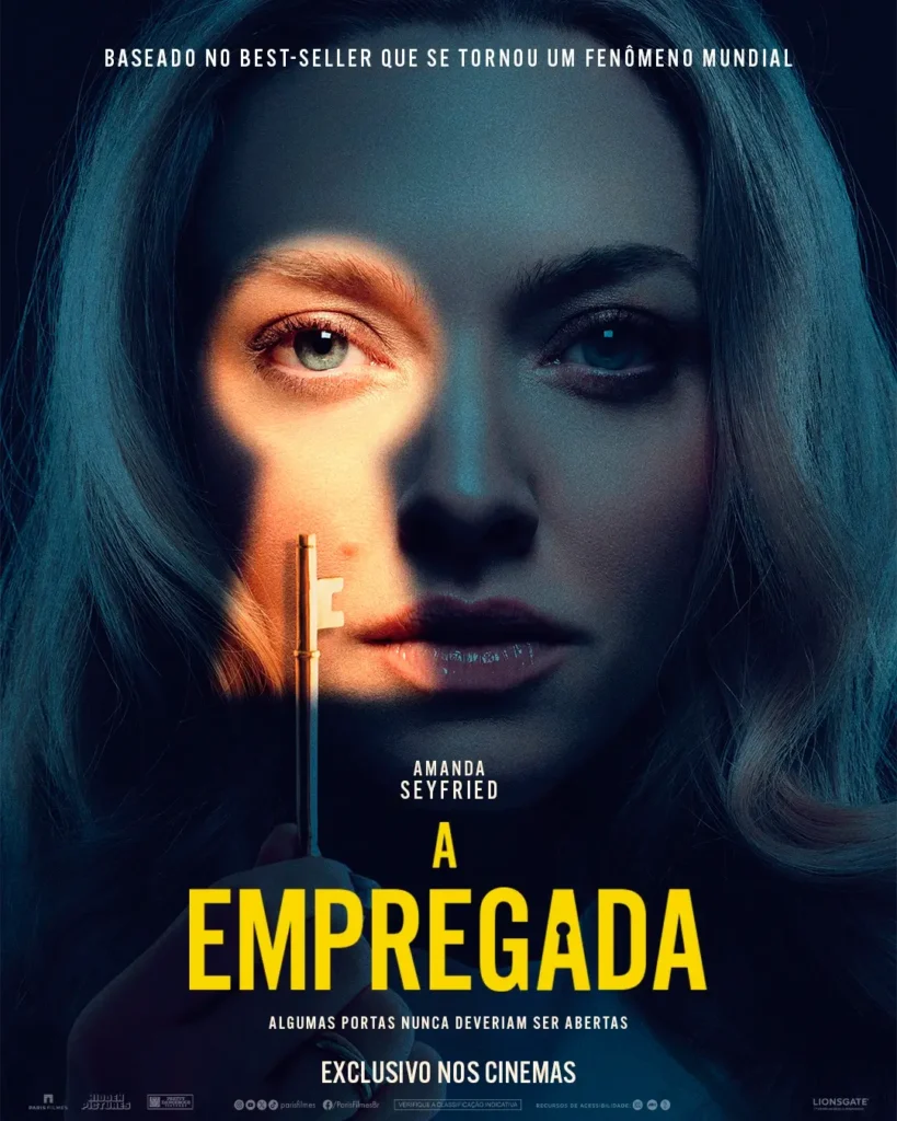 a empregada amanda seyfried poster Pôster oficial do filme A Empregada com Amanda Seyfried segurando uma chave dourada