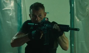 James Badge Dale Layne West King Ivory (2025) fuzil colete tático policial thriller criminal John Swab.