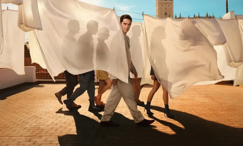 Pedro Alonso como Berlim em cena da série Berlim e a Dama com Arminho (2026), spin-off de La Casa de Papel divulgado pela Netflix