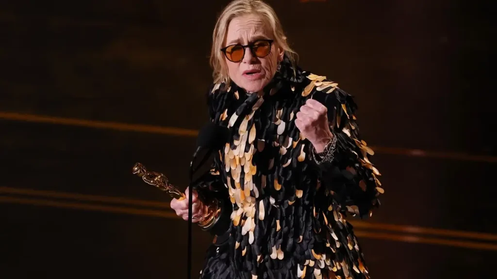 Amy Madigan com o Oscar 2026 de Melhor Atriz Coadjuvante por A Hora do Mal