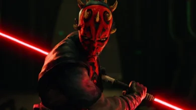 Darth Maul empunhando sabre de luz vermelho em cena da série Star Wars: Maul – Lorde das Sombras, que estreia em 6 de abril de 2026