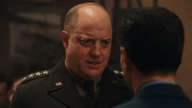 Brendan Fraser como Dwight D. Eisenhower em cena do filme Pressão (2026)