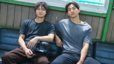 alma gemea serie netflix Taecyeon e Hayato Isomura em cena da série Alma Gêmea (2026), produção original da Netflix que estreia em 14 de maio