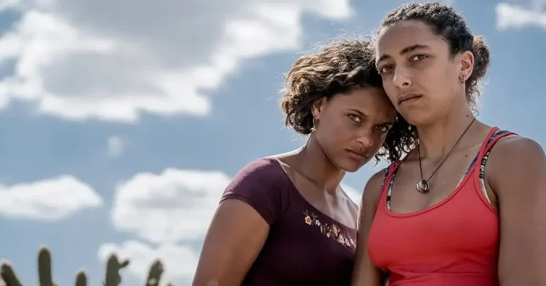Thainá Duarte e Alice Carvalho como Dilvânia e Dinorah na 2ª temporada de Cangaço Novo (2026), irmãs que representam lados opostos do legado no sertão