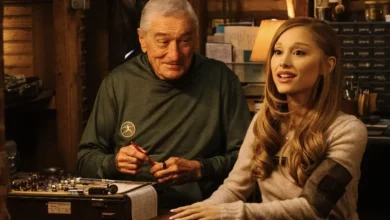 Robert De Niro e Ariana Grande em cena do filme Entrando na Maior Fria, quarto filme da franquia Focker