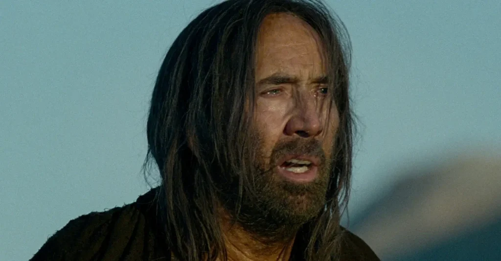 Nicolas Cage como José em Sombras no Deserto (2025), filme de terror psicológico sobre a infância de Jesus